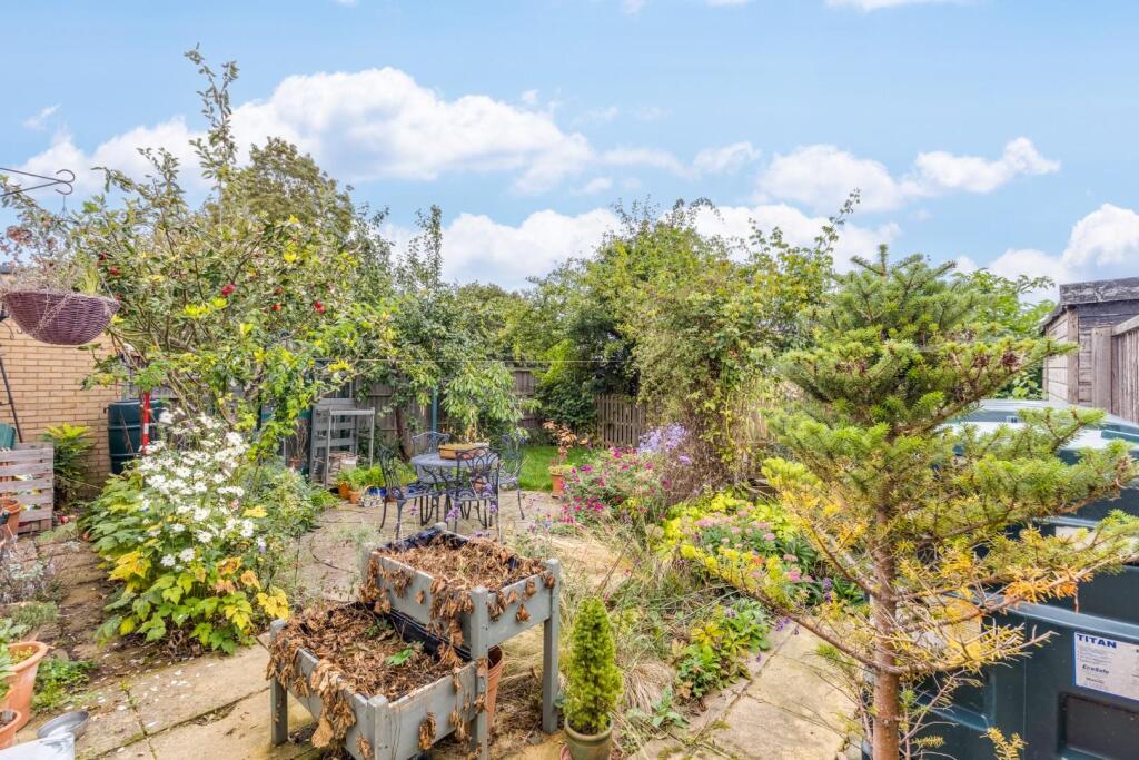 Ryecroft Lane 15-22.jpg