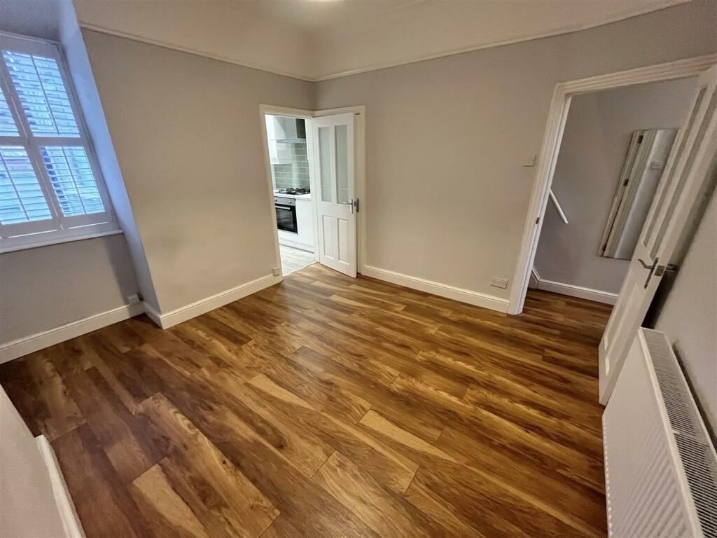 Dining Room Aspect 3