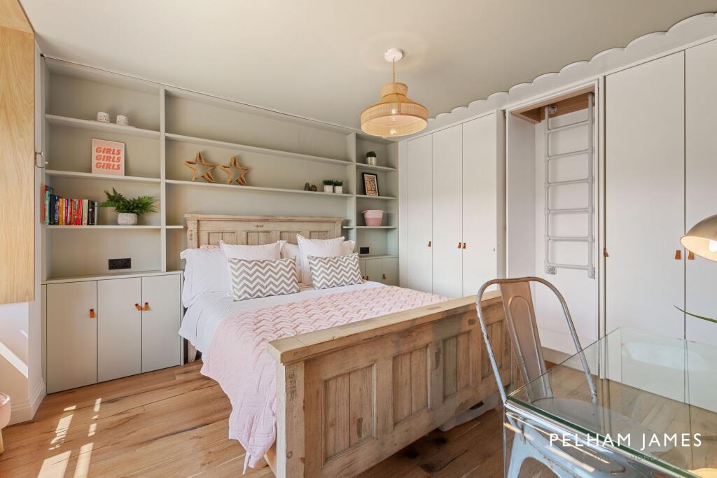 Bedroom 3, The Black House, Stamford