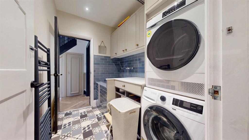 St Helens Road Utility