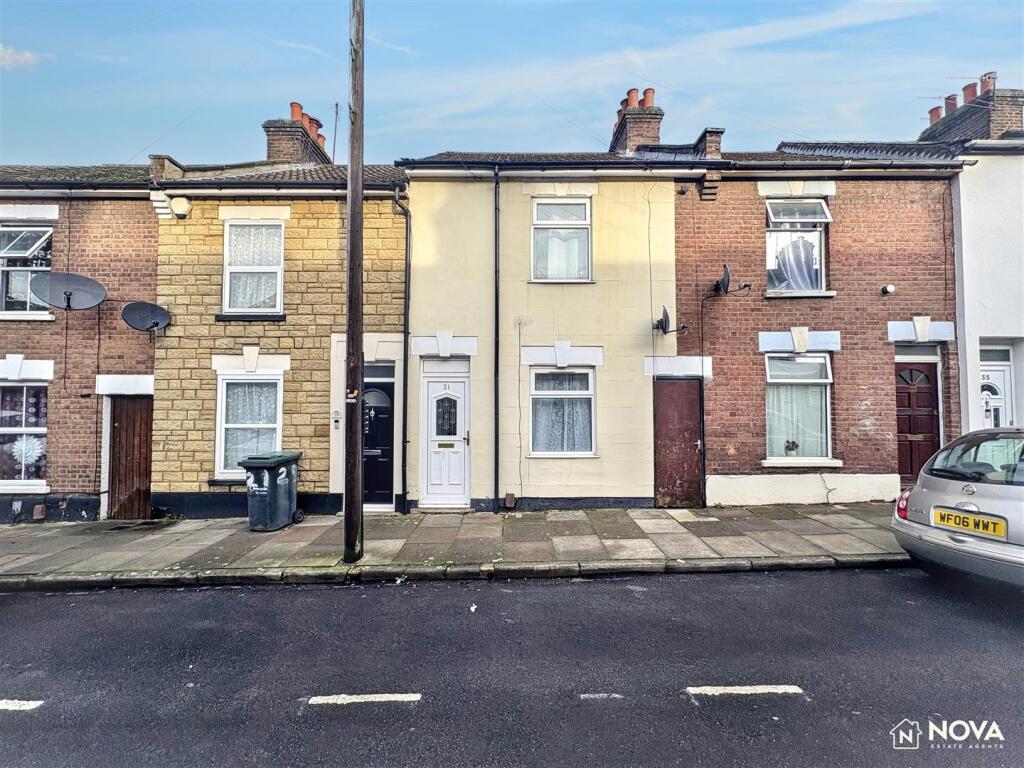 Arthur Street, Luton