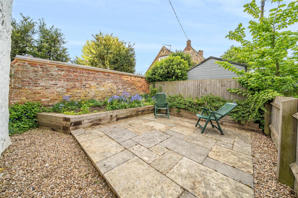 The White Cottage, 21 Wappenham Road, Abthorpe (1)