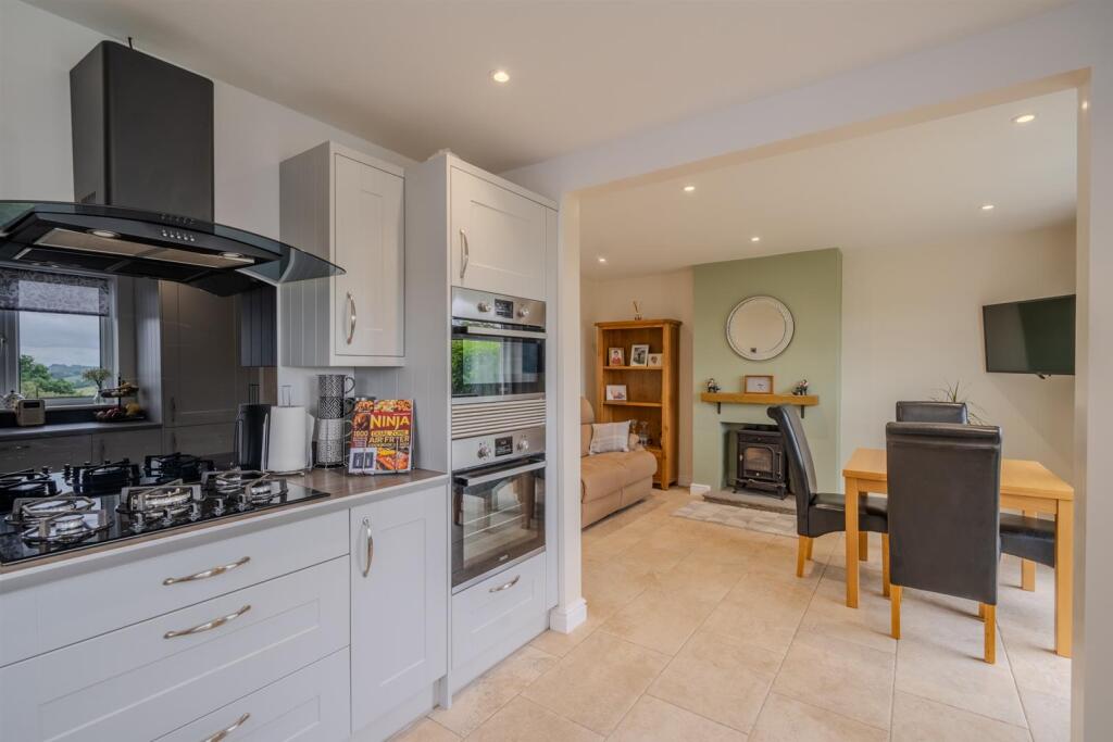 5 Glen Usk View-20.jpg