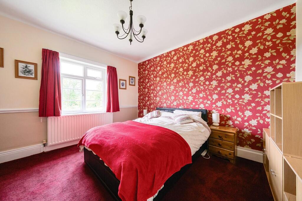 Bedroom 3.jpg