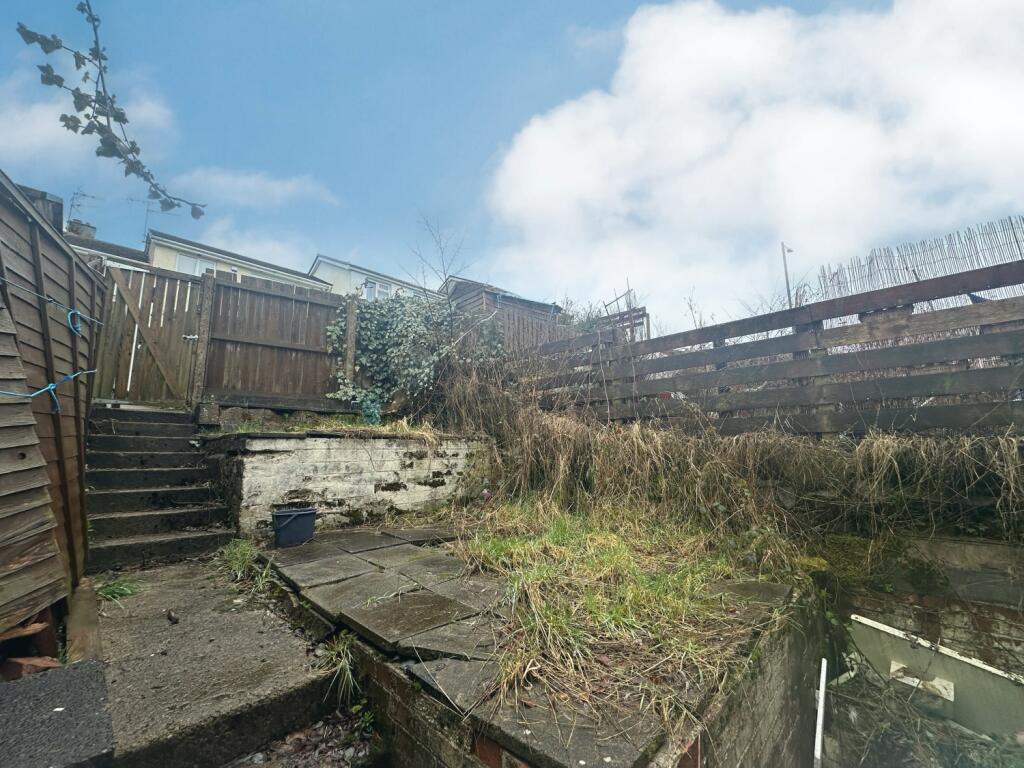 BBAB87B4-16AC-4924-97BB-E419886421DD