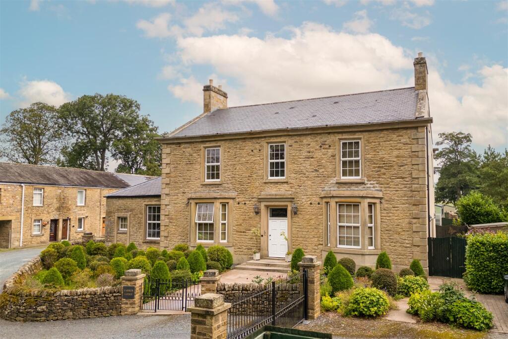 Farrer Lodge