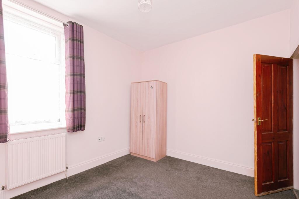 55greengatestreetgreengatestreetbarrow-in-furnessla141he-10