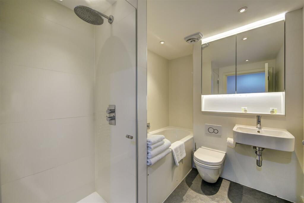 54 Weston street 351337 bath_RGB.jpg