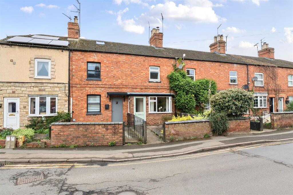 24 Pomfret Road, Towcester (15).jpg