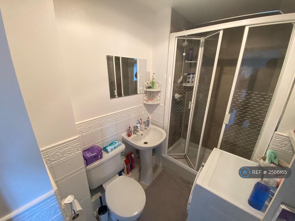 Ensuite To Master