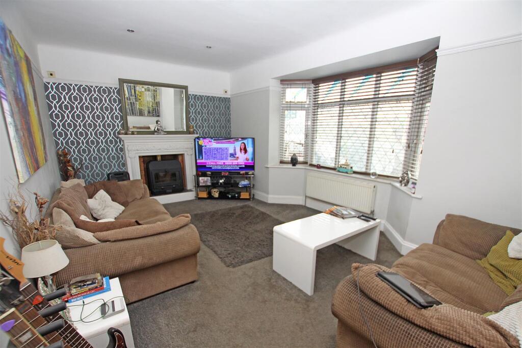 Living room.jpg