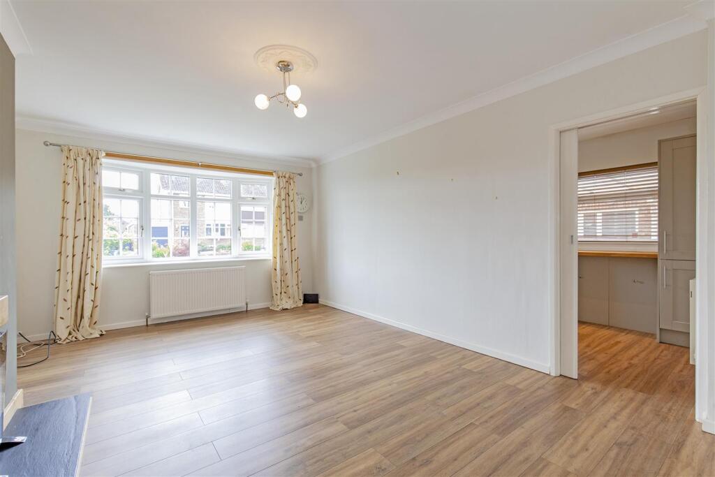 Reception Room-3.jpg