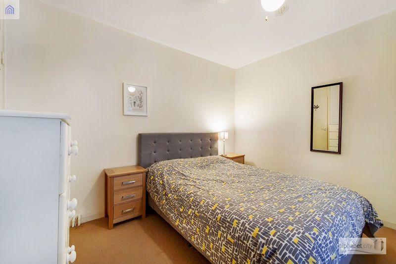 Bedroom 2 (2)