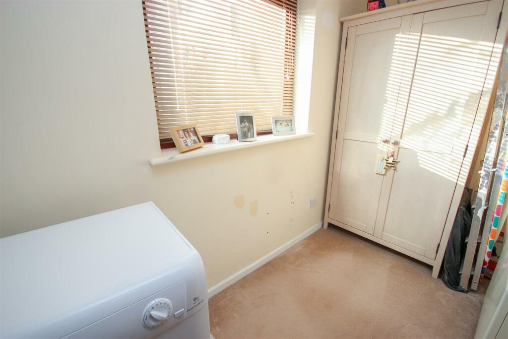Bedroom 3.jpg