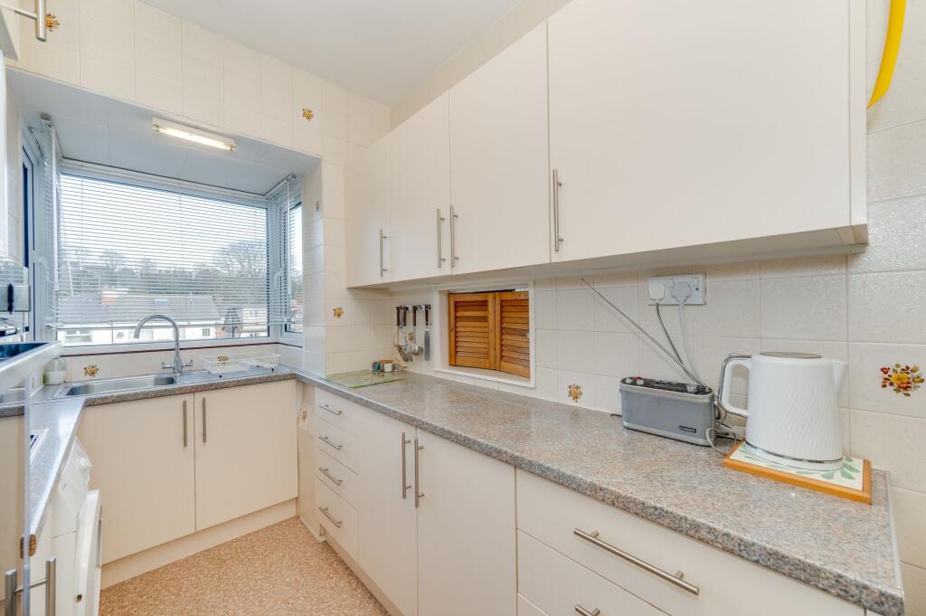 KITCHEN, DINER AND LIVING ROOM
