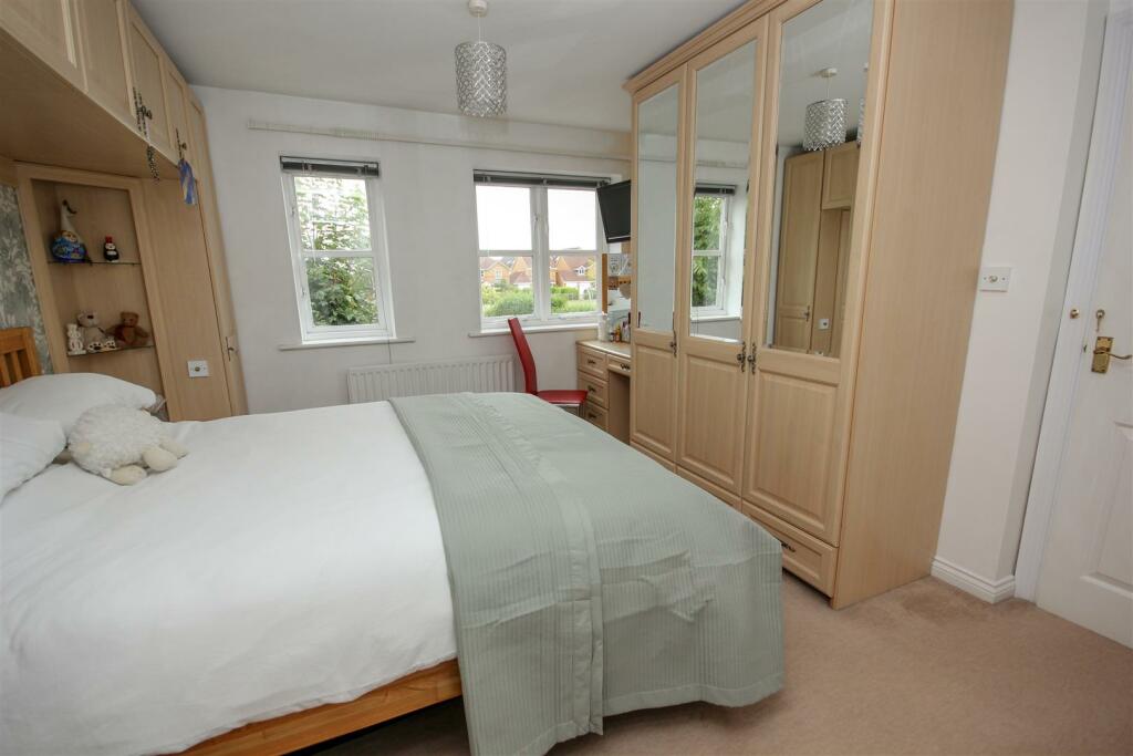 Master Bedroom.jpg