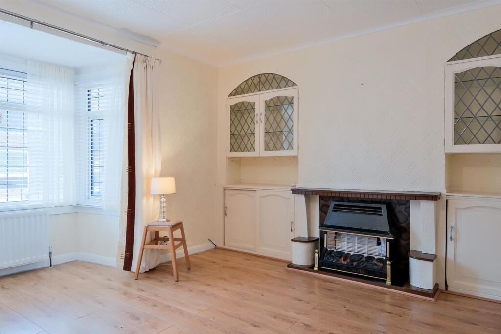 015-17 Muirhouse Drive, Motherwell, ML1 2NL.jpg