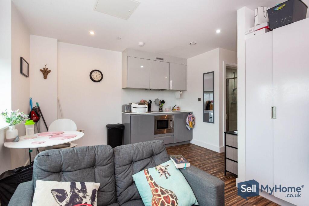 Open Plan Living/Kitchen