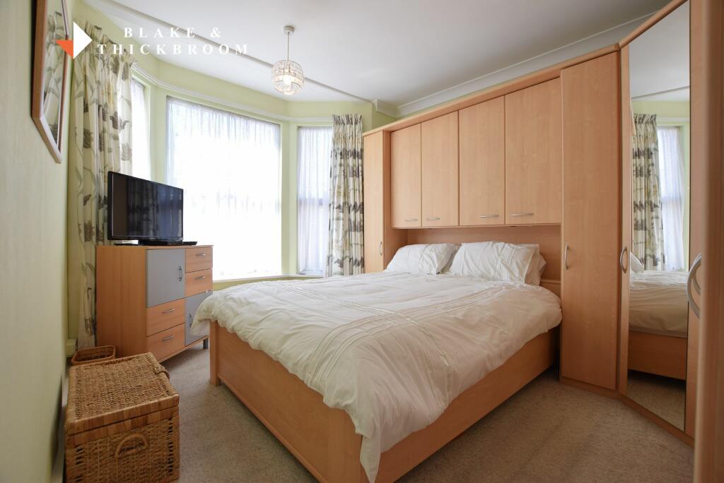 FIRST FLOOR: BEDROOM ONE