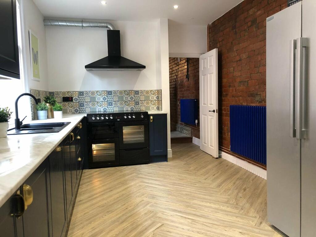 WhatsApp Image 2019-