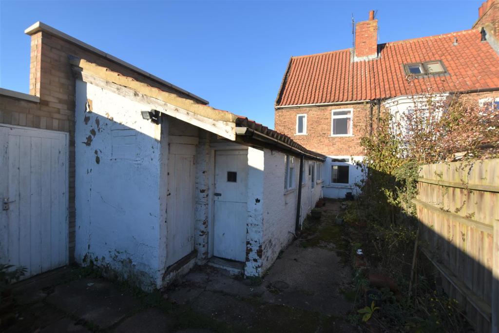 Rear Elevation.jpg