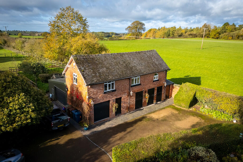 Coach House 