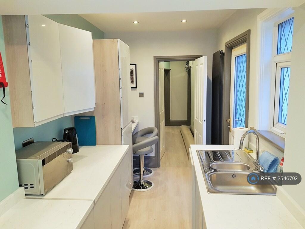 Kitchen (Rear View)