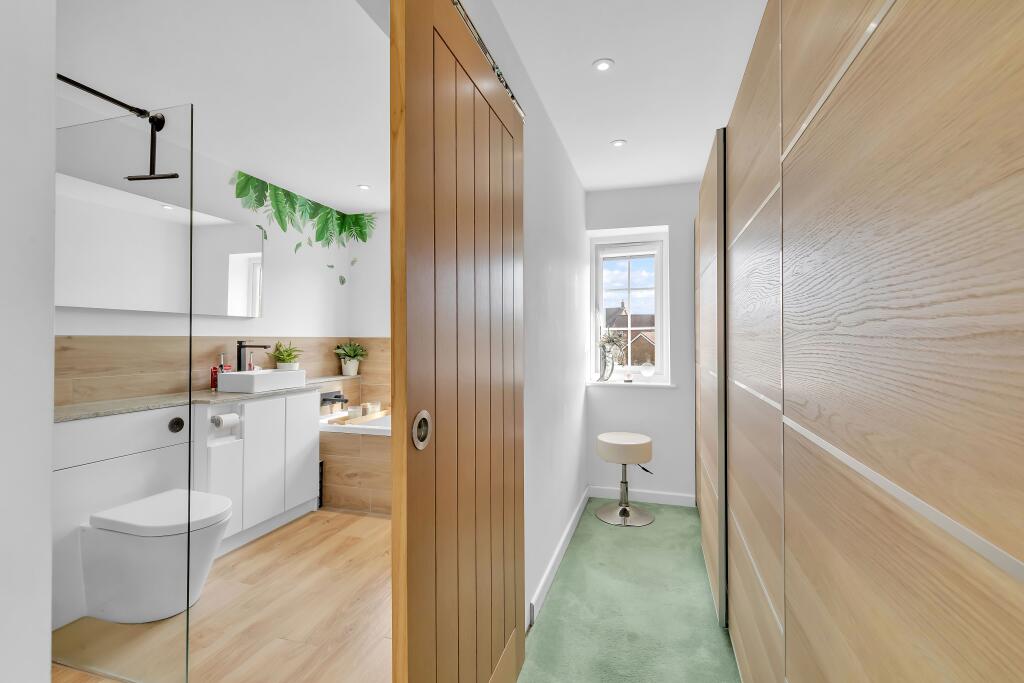 Bedroom 1 Dressing Area