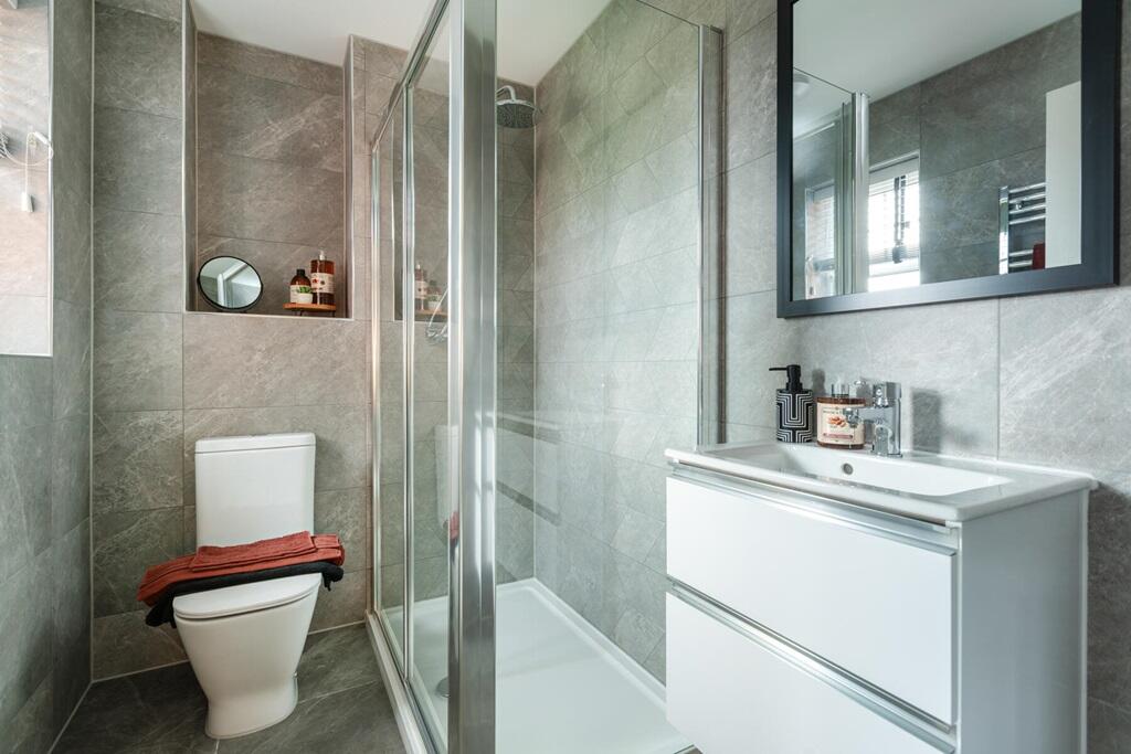 Energy efficient features