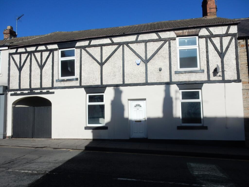 3 bedroom Terraced for rent