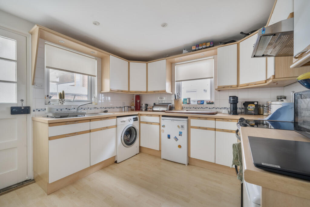 1315888-11-686505...