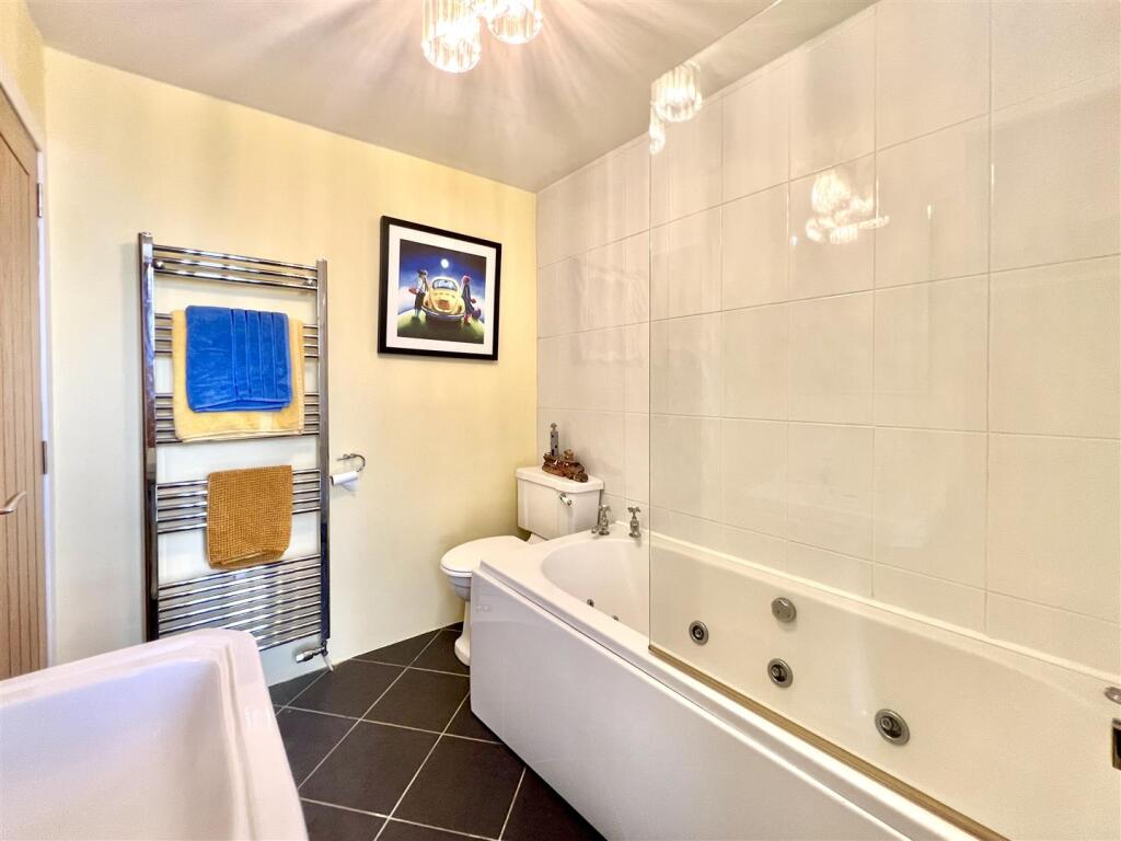 Low Causeway, Culross