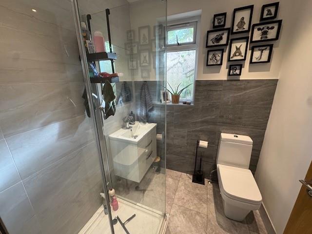 shower room.jpg