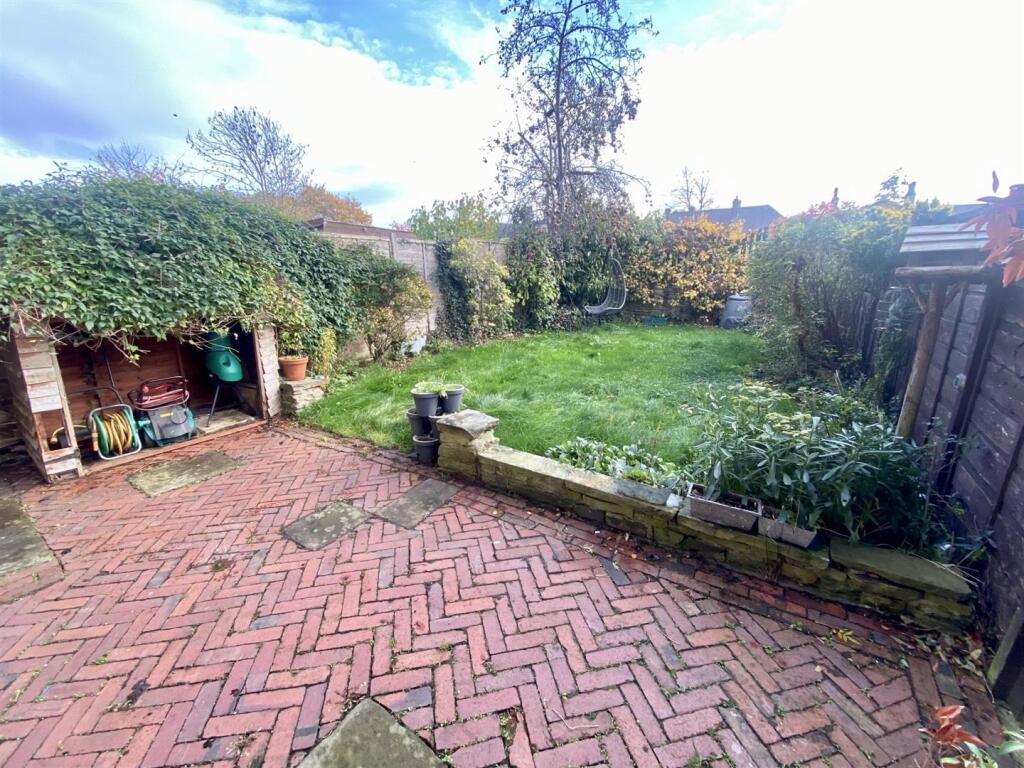 Bramleys Estate Agents - St Pauls Road - Mirfield 