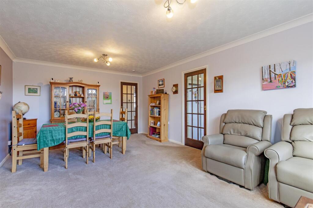 Reception Room-7.jpg