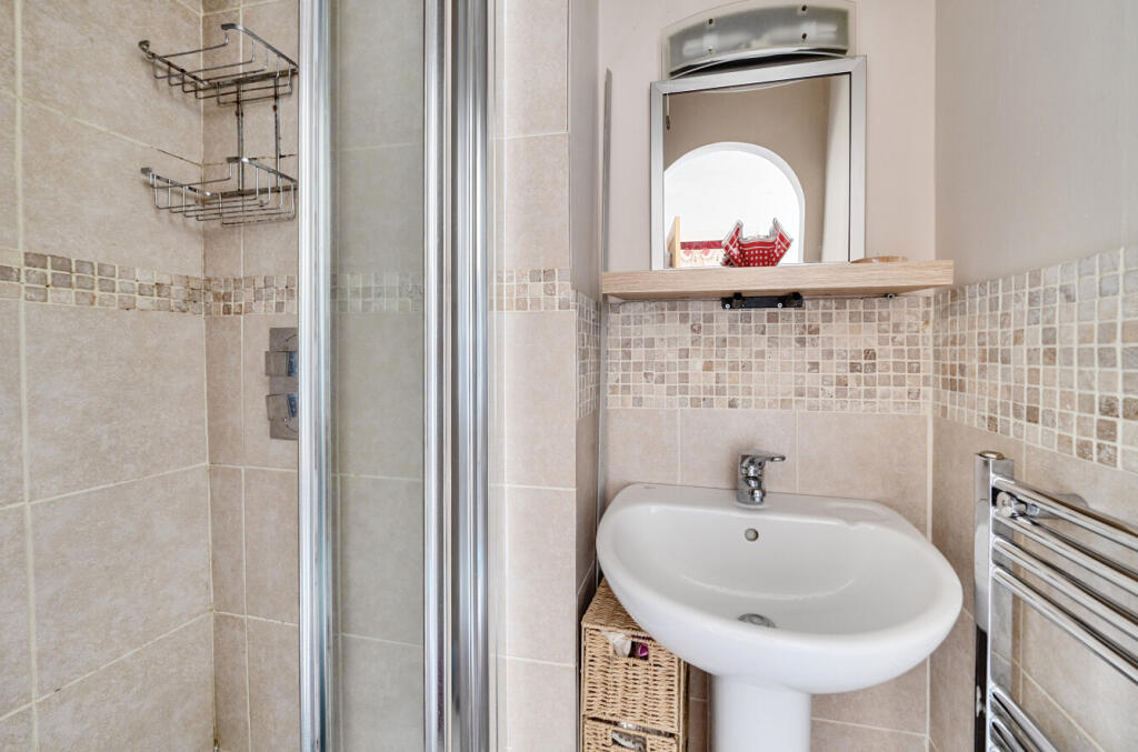 1294539-30-683045...