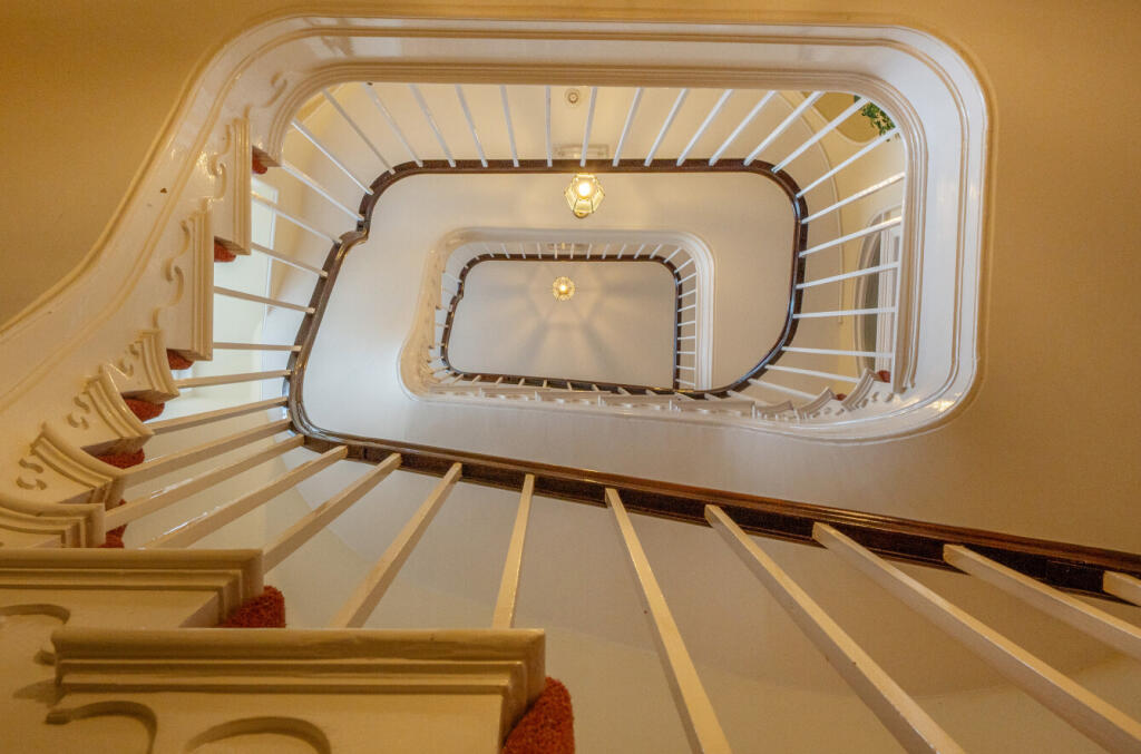 1380985-5-69130dc...