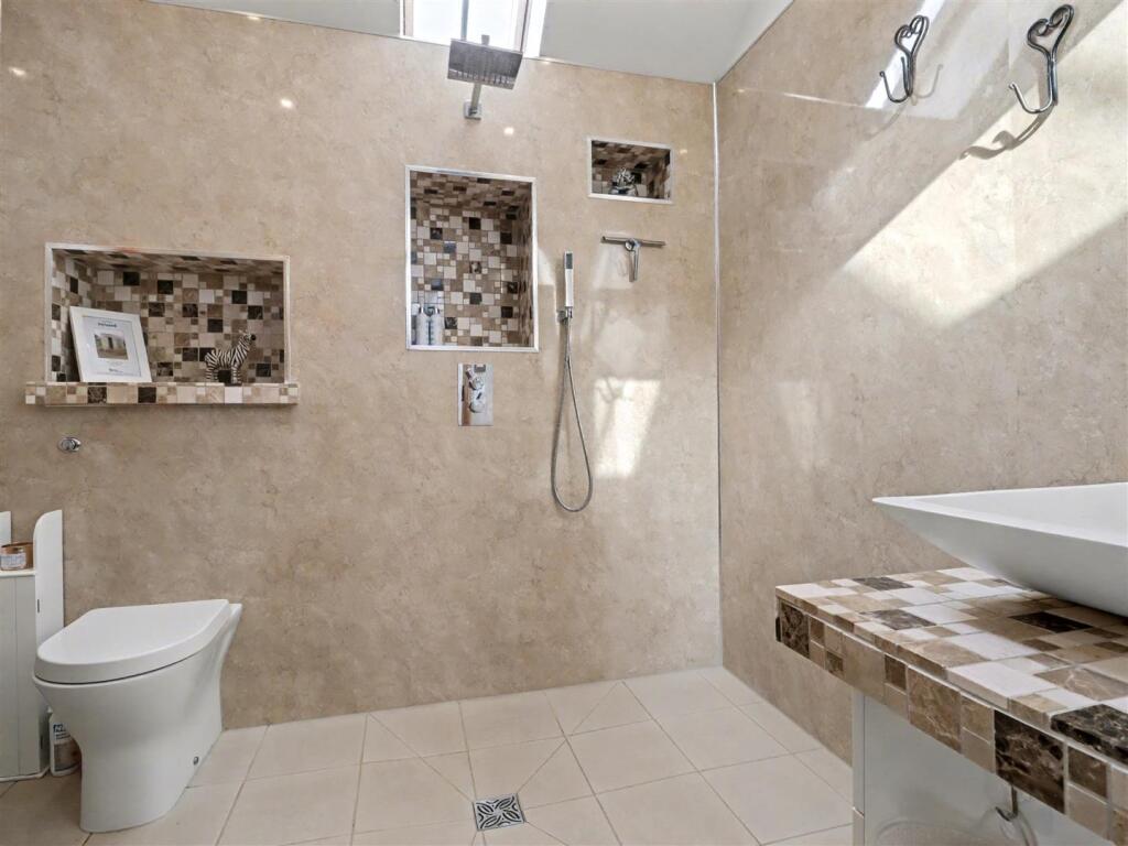 Ensuite wet room