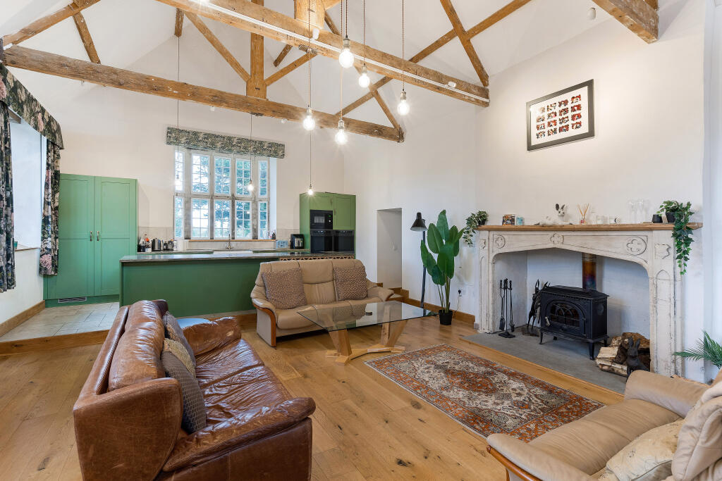 Kitchen/Sitting Room