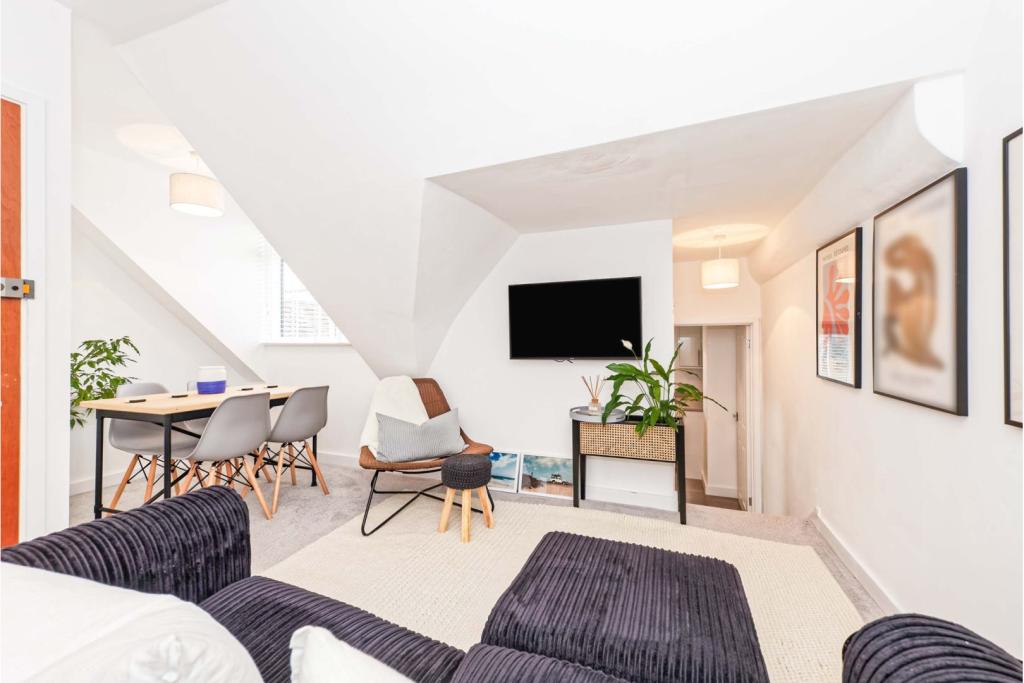 Living / Dining Room