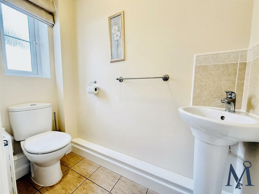 Ground Floor WC