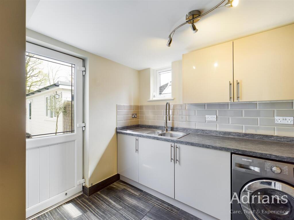 UTILITY ROOM