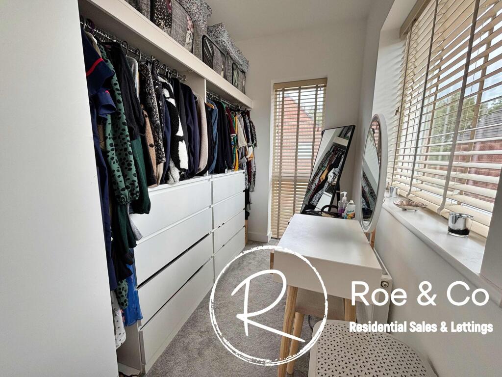 Bedroom one/walk in wardrobe