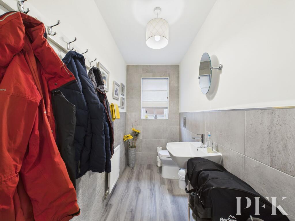 Downstairs Cloaks/WC