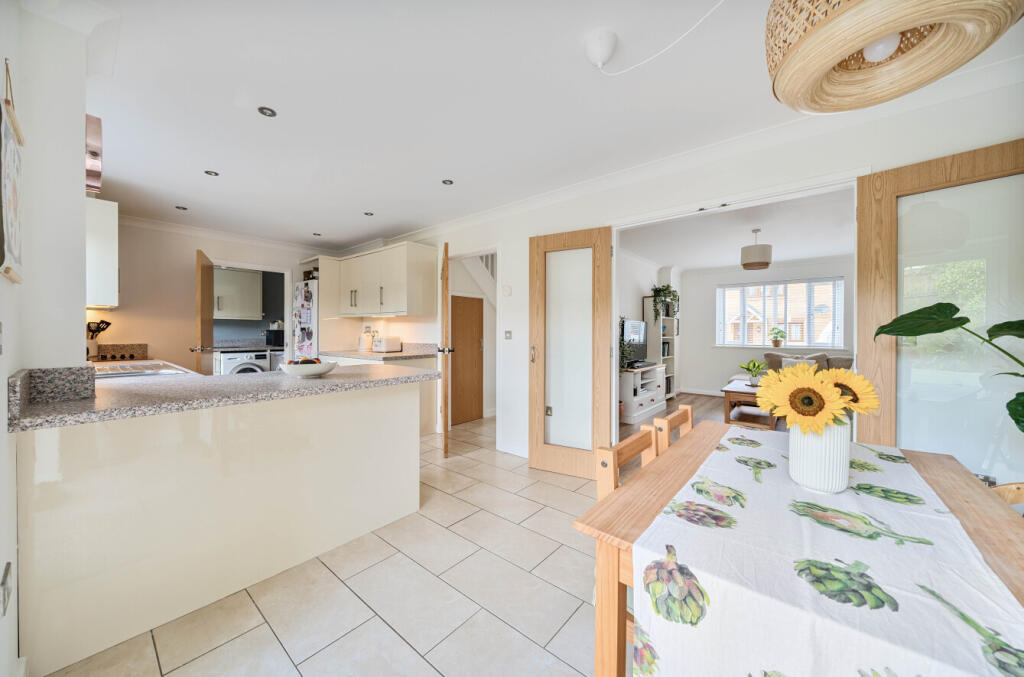 1295595-15-685d59...