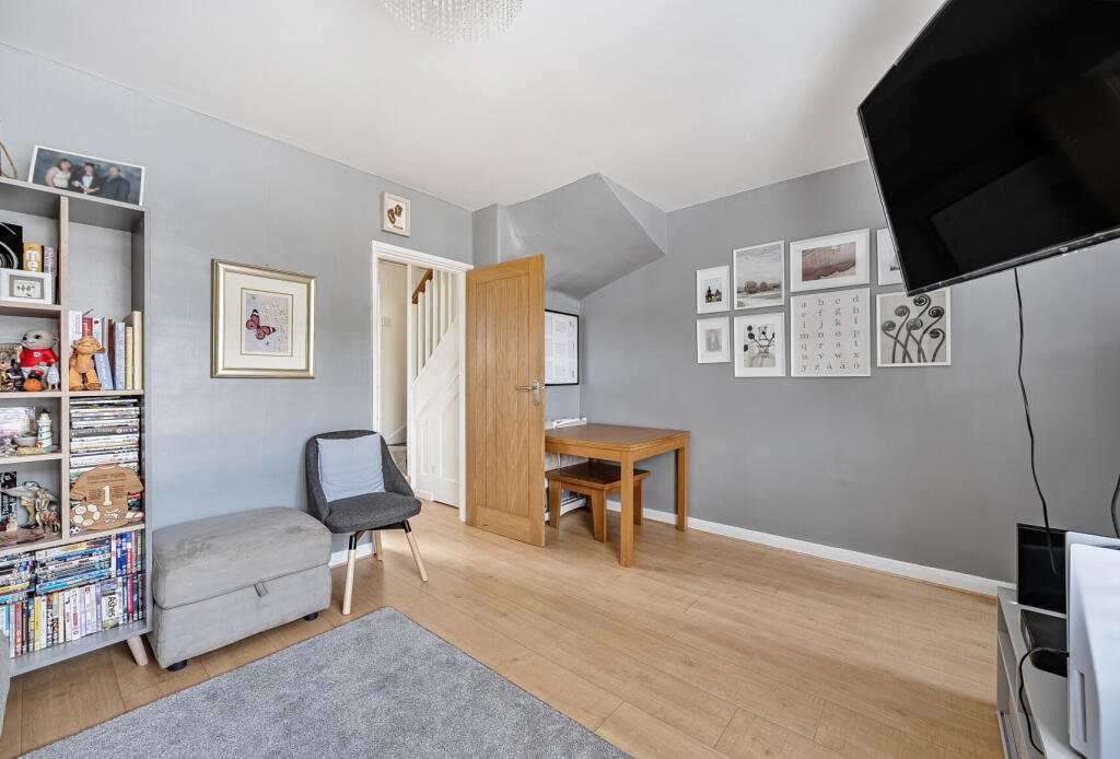 15-681cca5063765-...