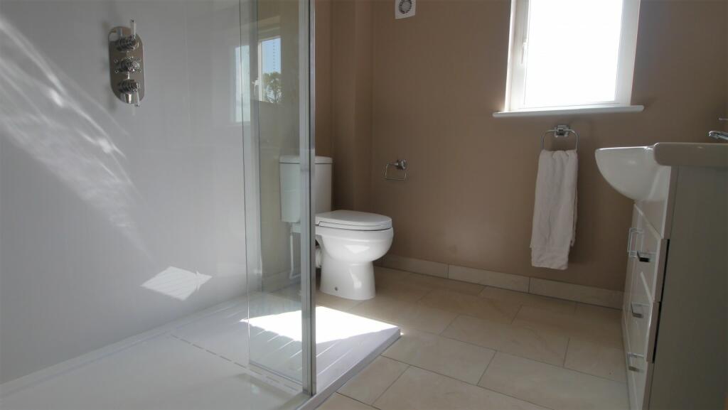 En Suite to Master B