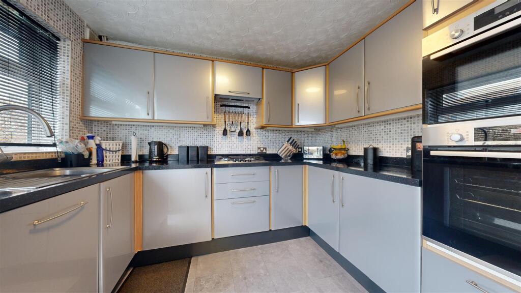 49-St-Georges-Estate-Road-10292024_171516.jpg