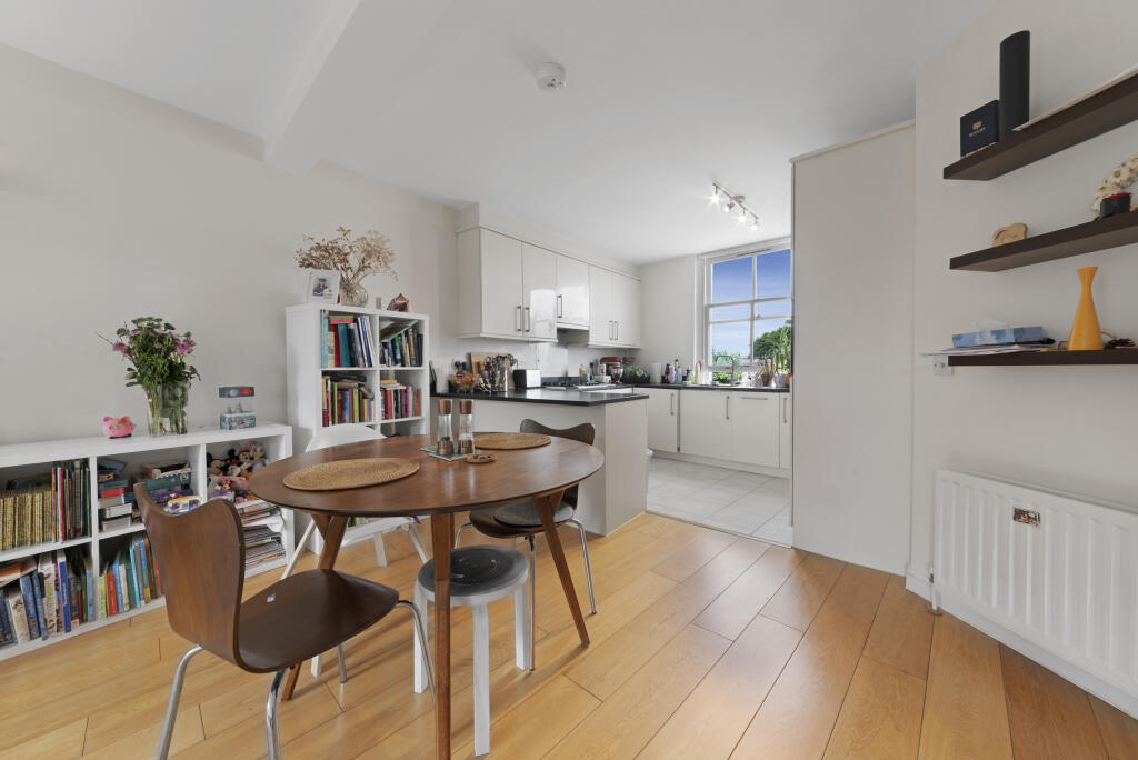 FIRSTOAK HOUSE, FLAT 4-22