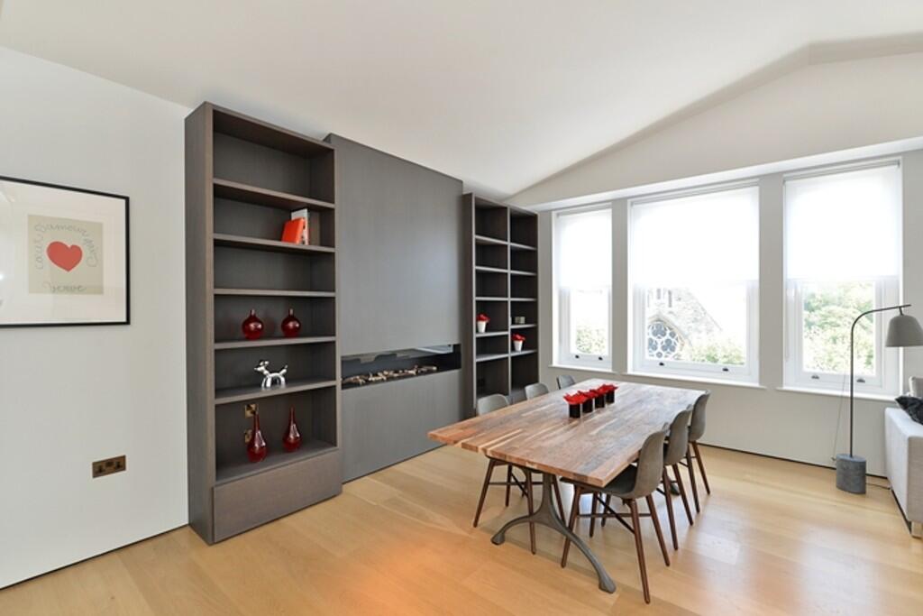 3, 76 Redcliffe S...